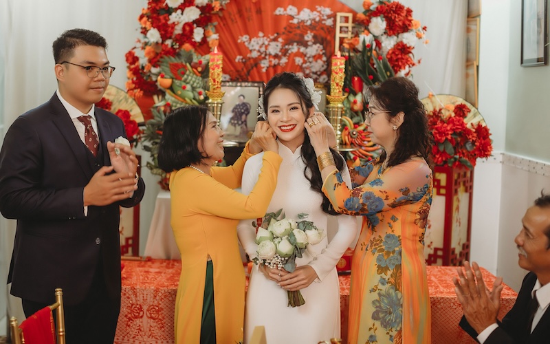 in thiệp cưới đẹp giá rẻ đồng xoài, bình phước khánh huyền