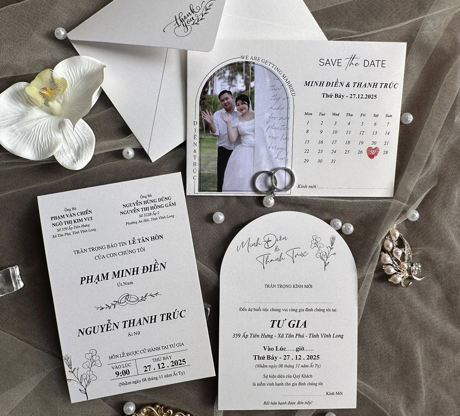 in thiep cuoi dep gia re