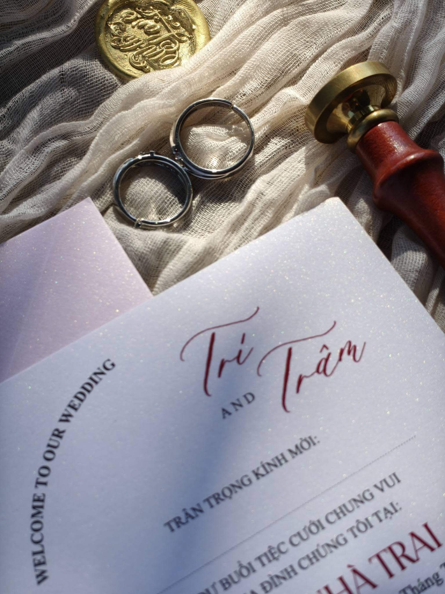 in thiep cuoi dep gia re